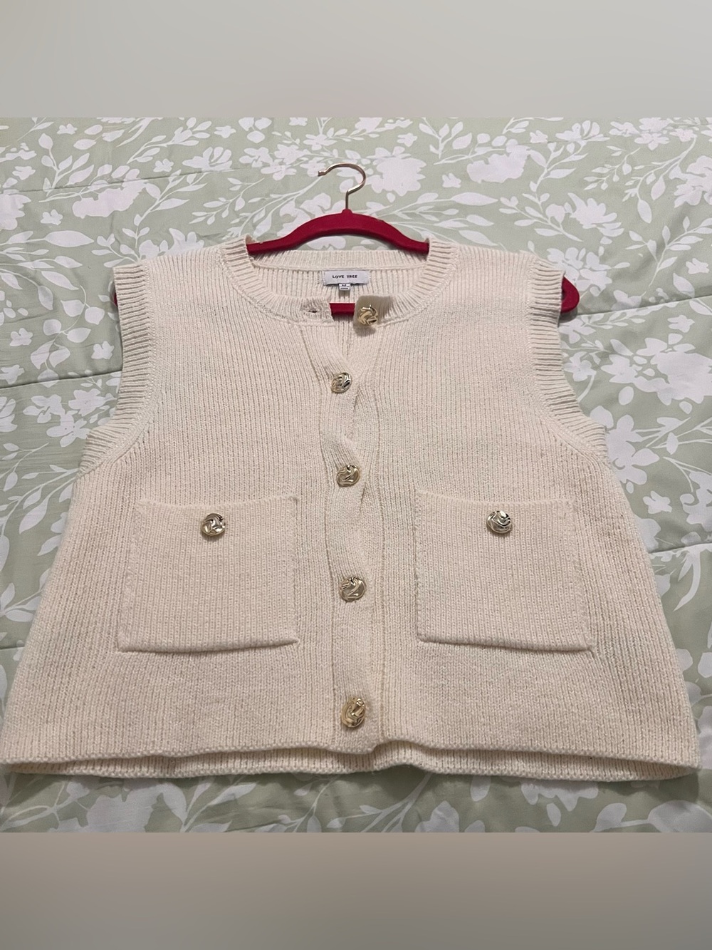 🤍 Cream Knit Button-Up Vest 🤍